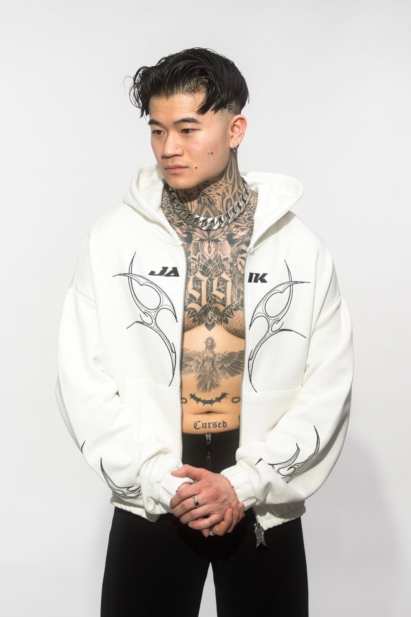 JAIK | ERSTER EDITON-REISSVERSCHLUSS